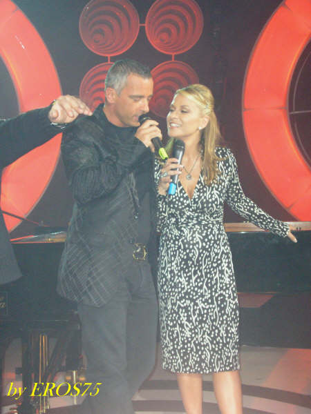 photo EROS E ANASTACIA3.jpg